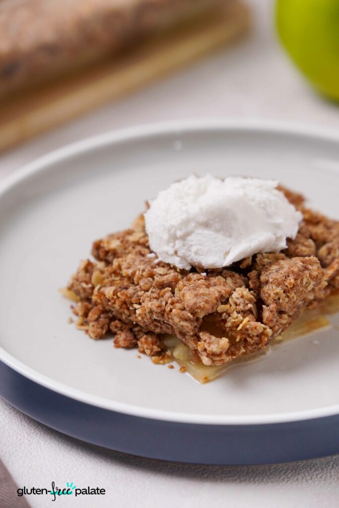 Quick 30-Minute Gluten-Free Apple Crisp for Any Party